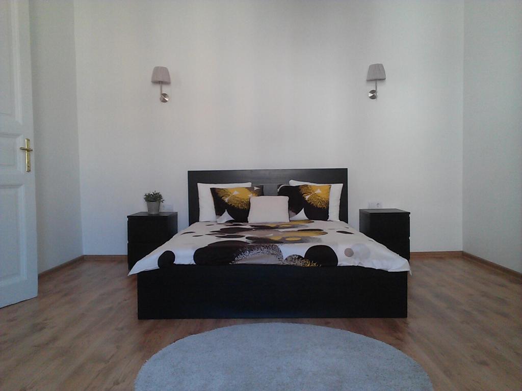 Downtown Rising Sun 104 Sq.M Lägenhet Budapest Exteriör bild
