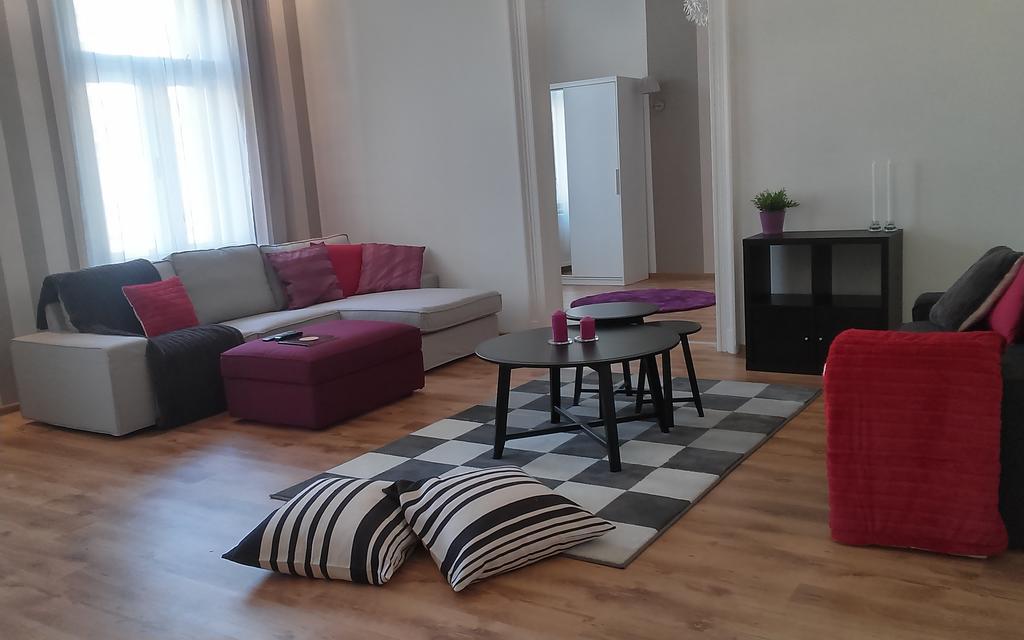 Downtown Rising Sun 104 Sq.M Lägenhet Budapest Exteriör bild