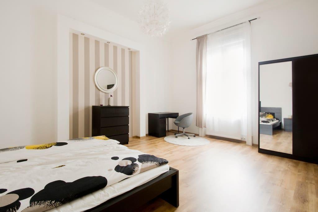 Downtown Rising Sun 104 Sq.M Lägenhet Budapest Exteriör bild